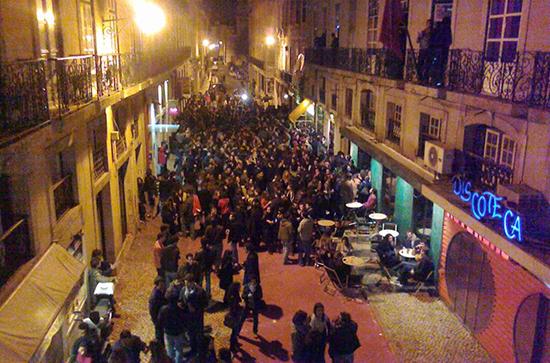 Crowded portugal streets in summer